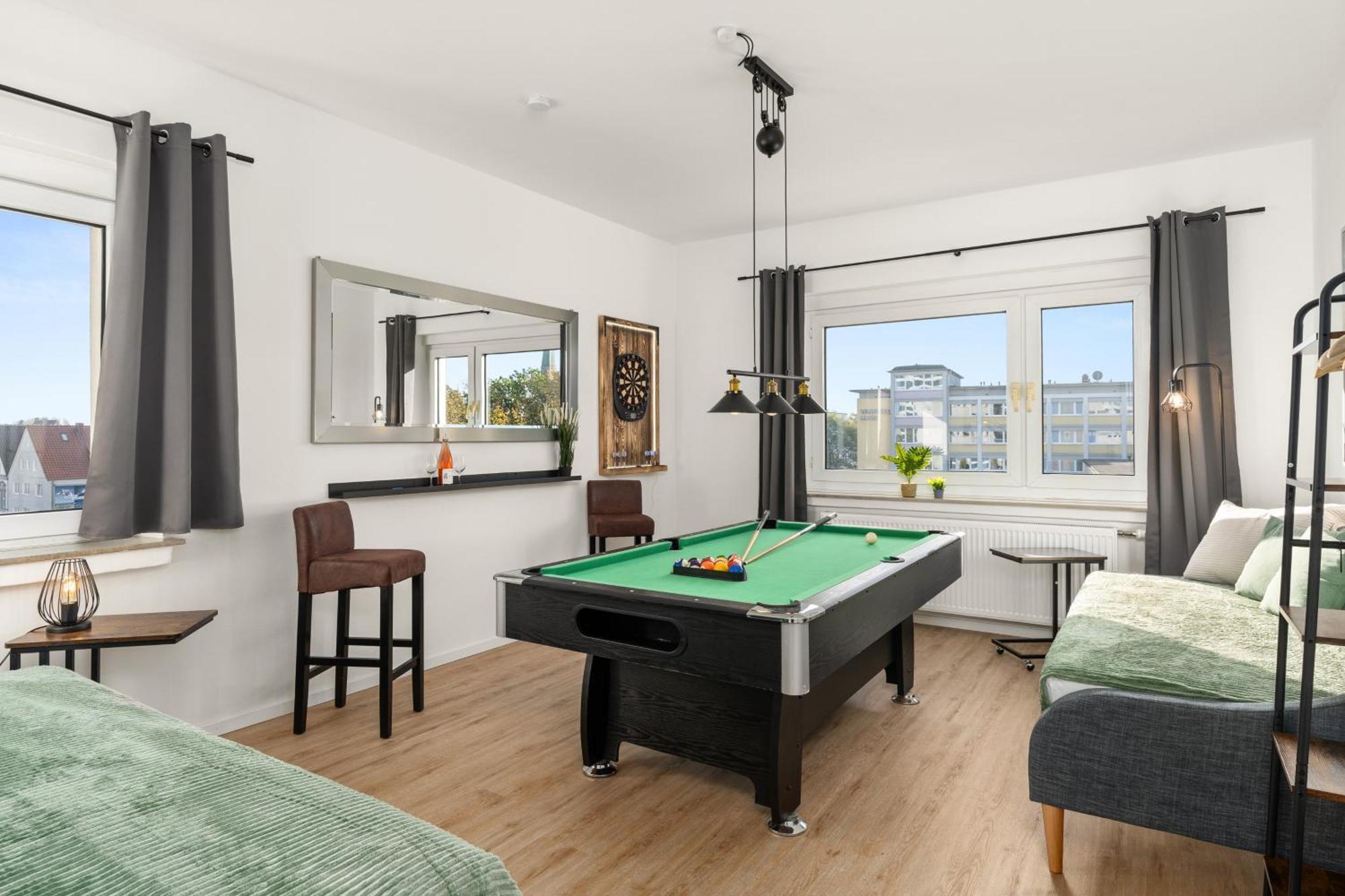 Homely-Apartment Manhattanart, Zentral, Parkplatz, Billard,Ps4, Dart, Balkon 빌레펠트 외부 사진