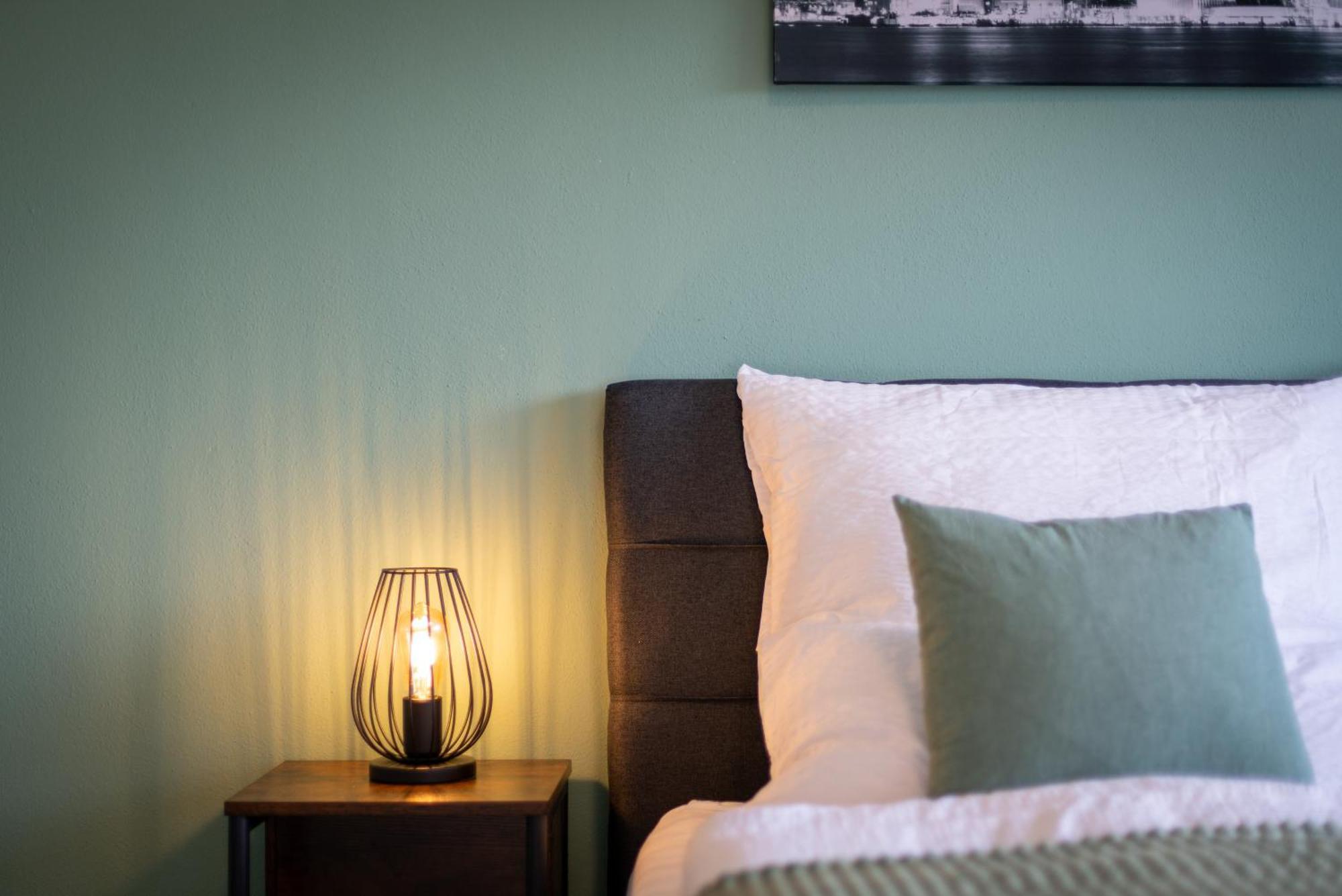 Homely-Apartment Manhattanart, Zentral, Parkplatz, Billard,Ps4, Dart, Balkon 빌레펠트 외부 사진